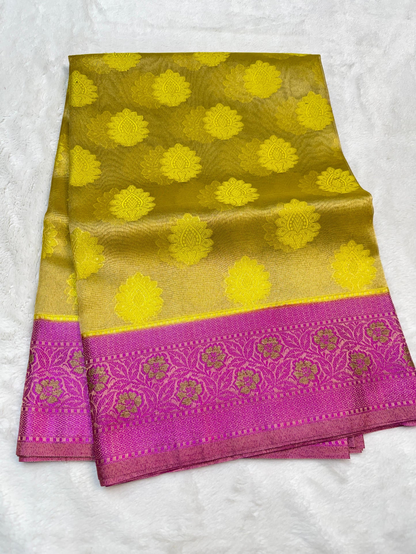 Soft Tissue Silk Premium Banarasi Saree