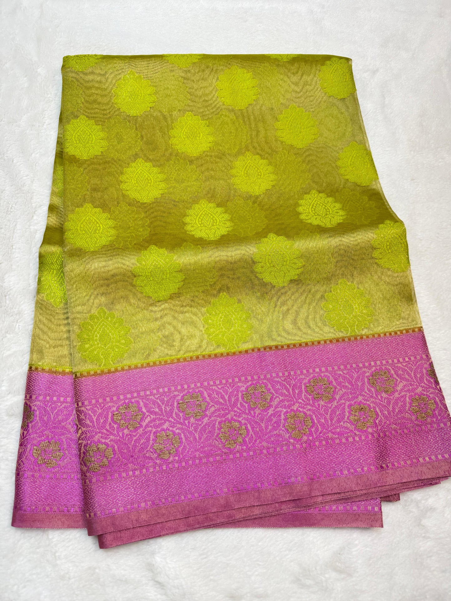 Soft Tissue Silk Premium Banarasi Saree