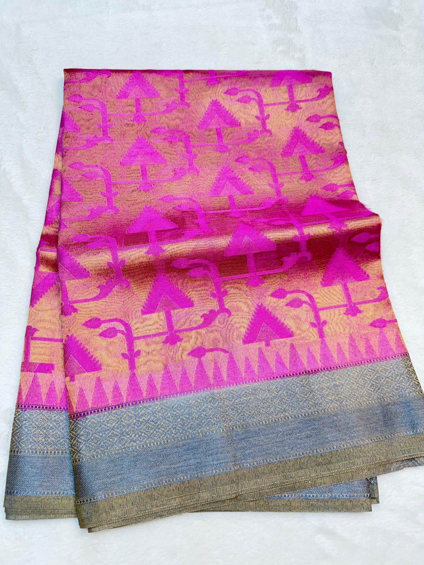 Soft Tissue Silk Premium Banarasi Saree