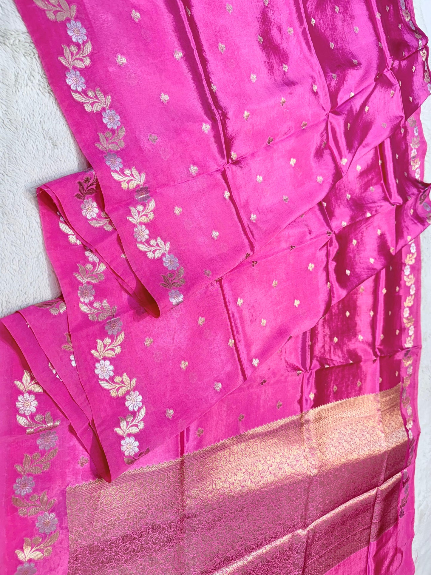 Pink Viscose Silk Premium Banarasi Saree