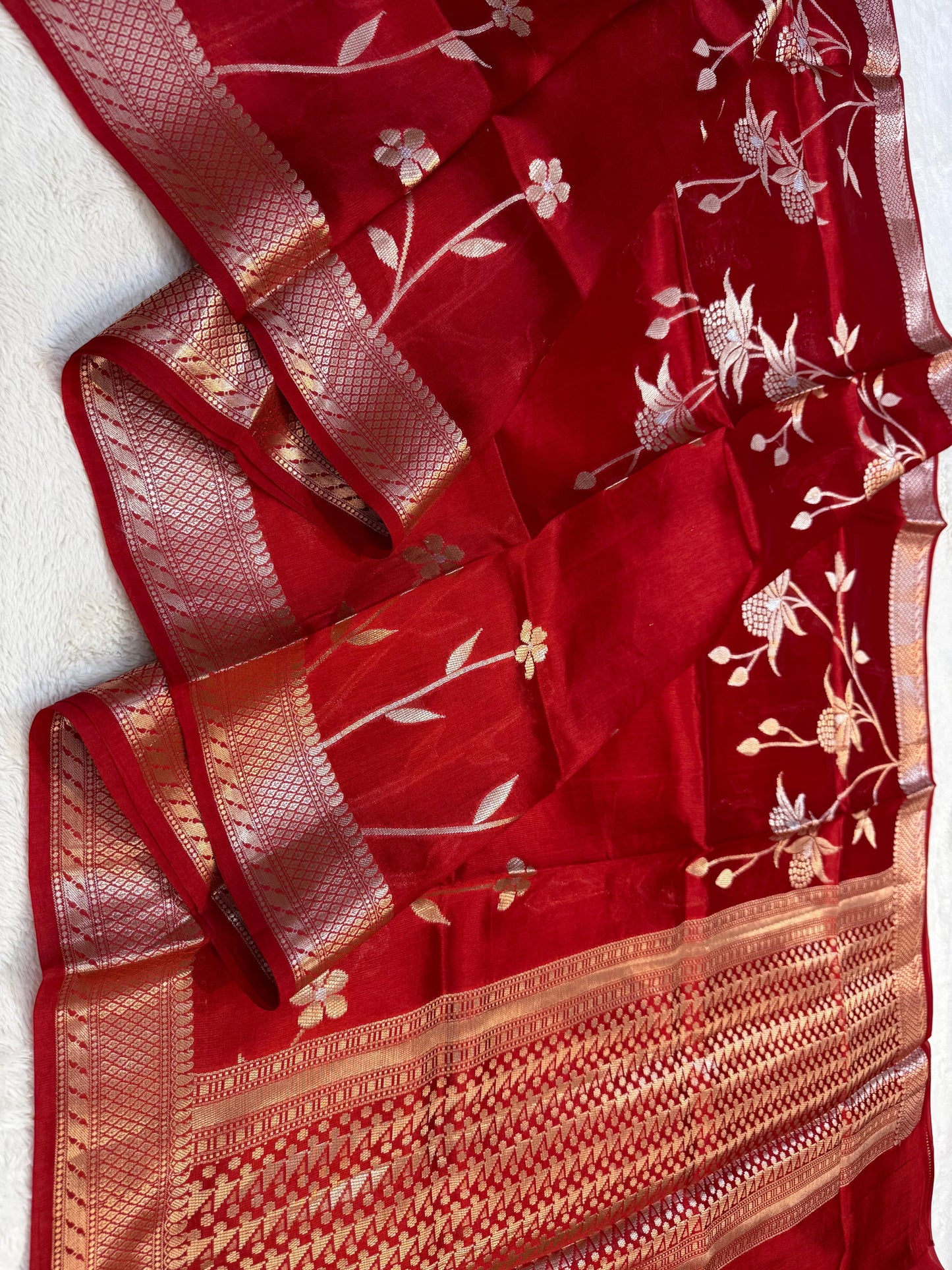 Red Shade Pure Viscose Premium Banarasi Silk Saree