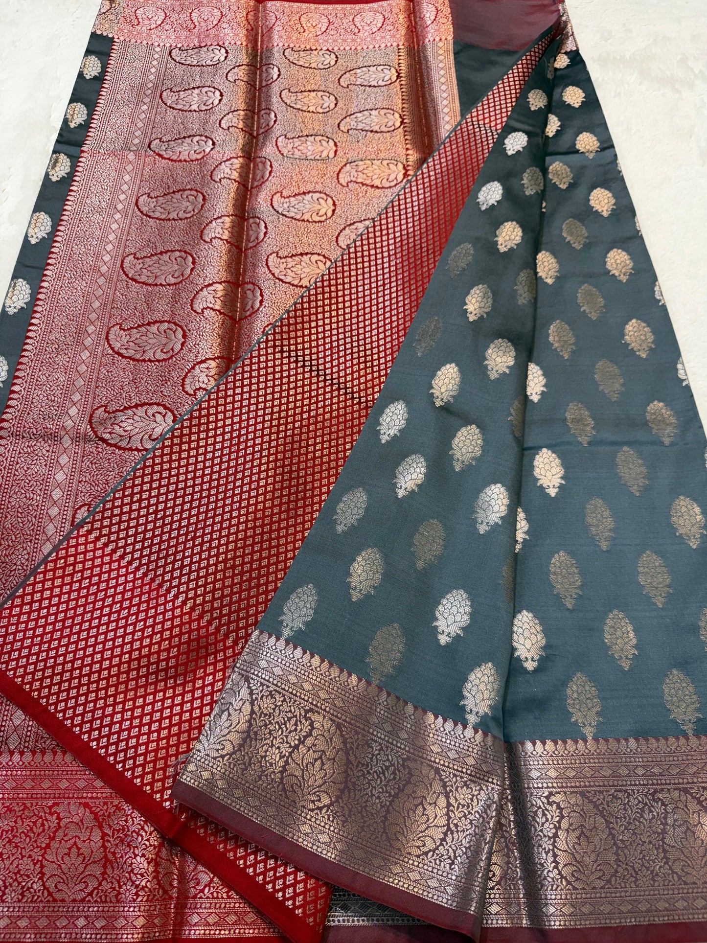 Gray Soft Silk Premium Banarasi Saree