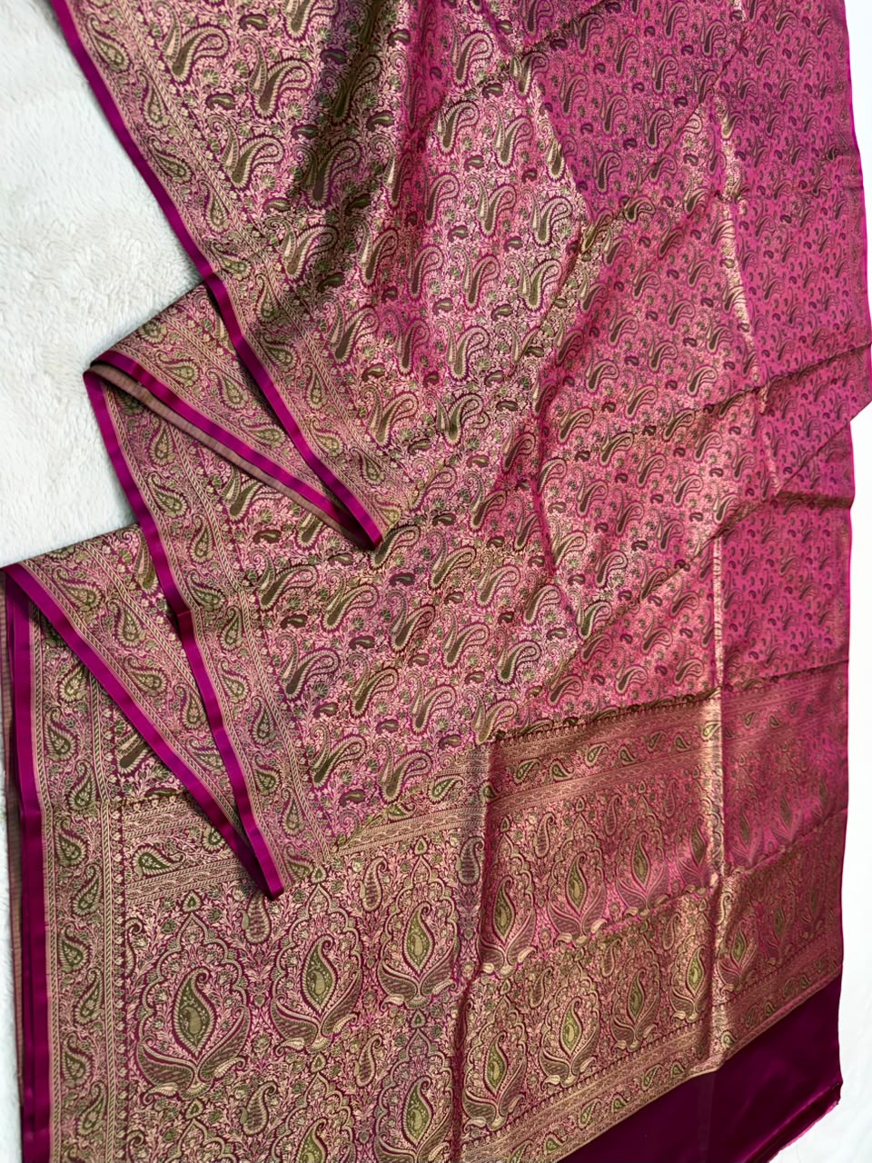 Magenta Jamewar Katan Premium Banarasi Saree