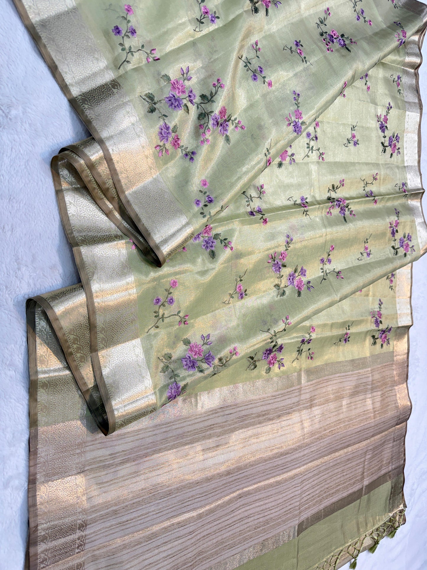 Green Tissue Designer Embroidery Premium Banarasi Saree
