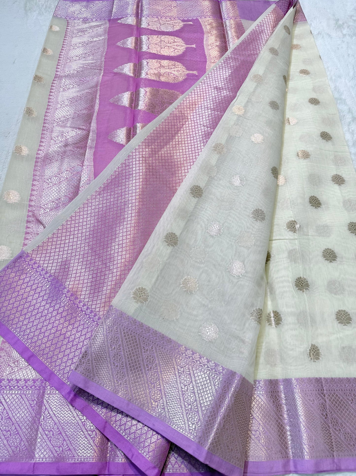 Lovender Cotton Silk Premium Banarasi Saree