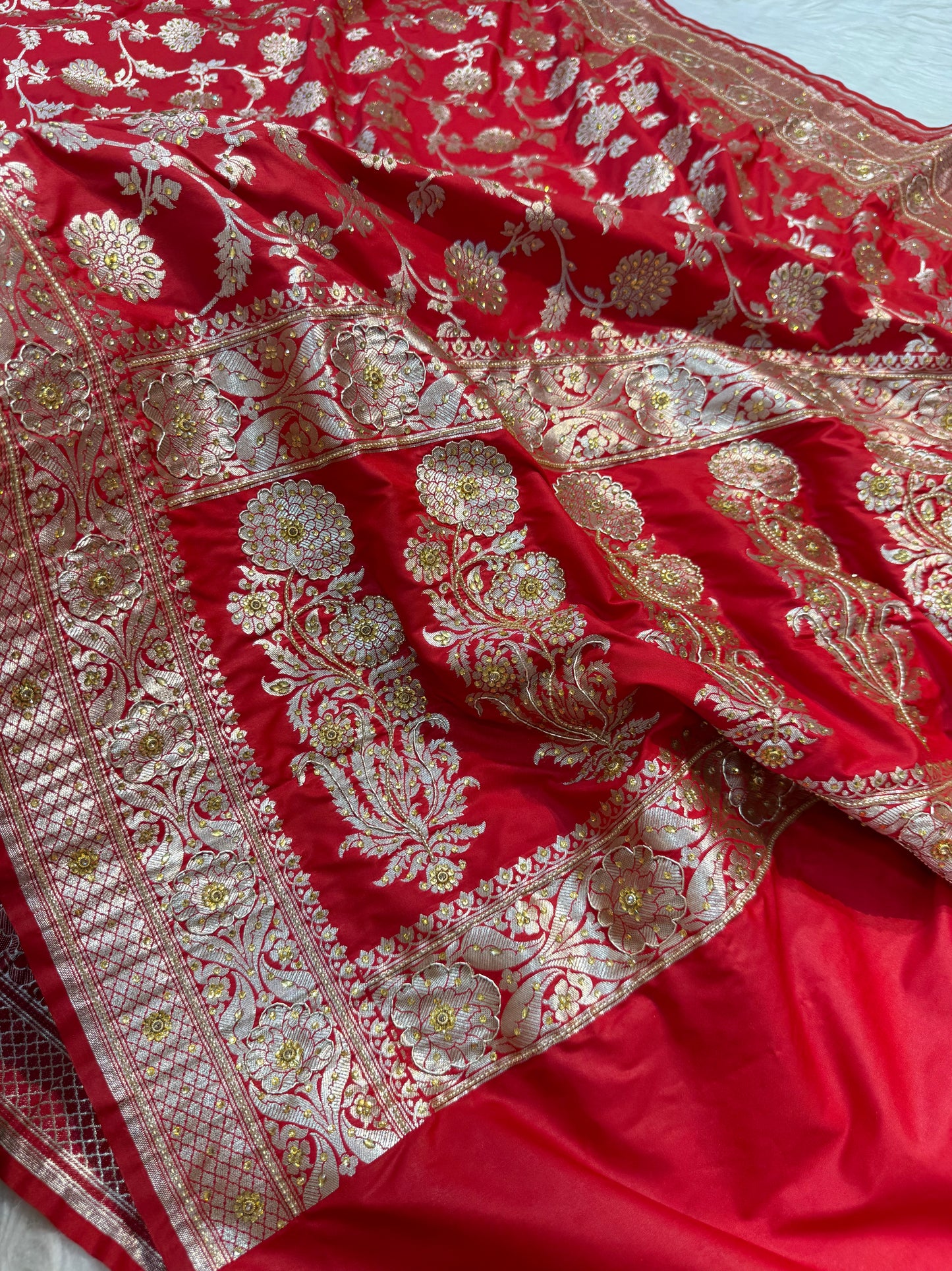 Banarasi satan katan ari & stone work saree
