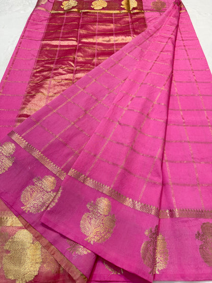 Royal pink  shade raw mango  premium Banarasi saree