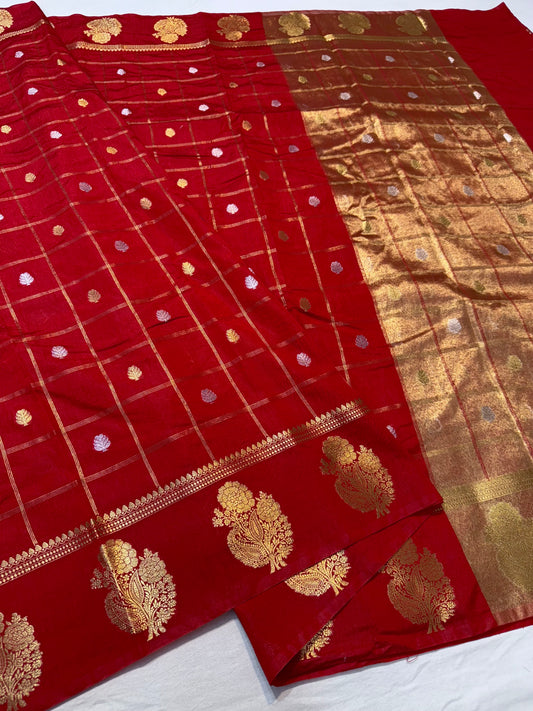 Red shade  Raw mango soft silk banarasi saree