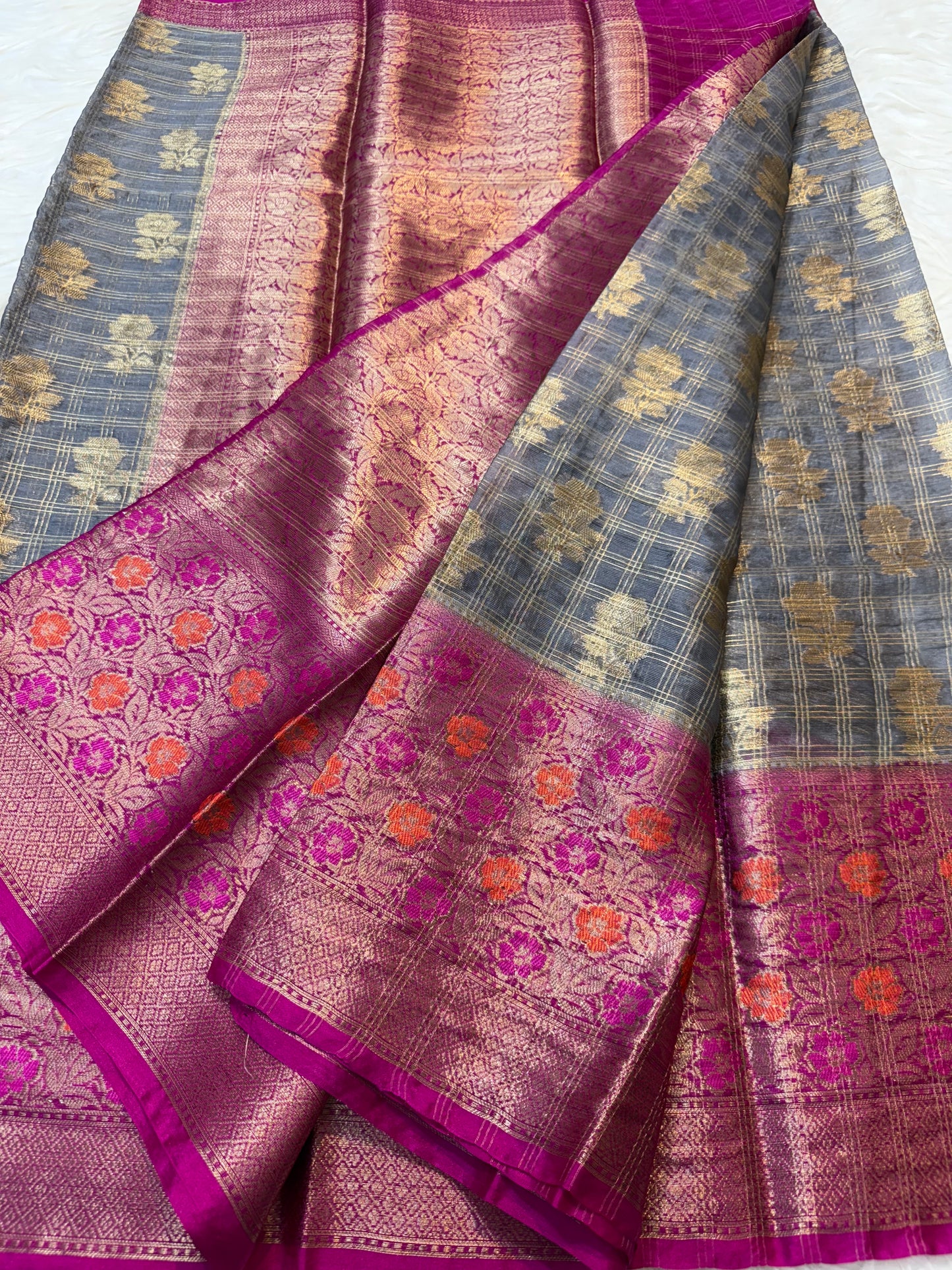 Grey pink shade warm silk premium Banarasi saree
