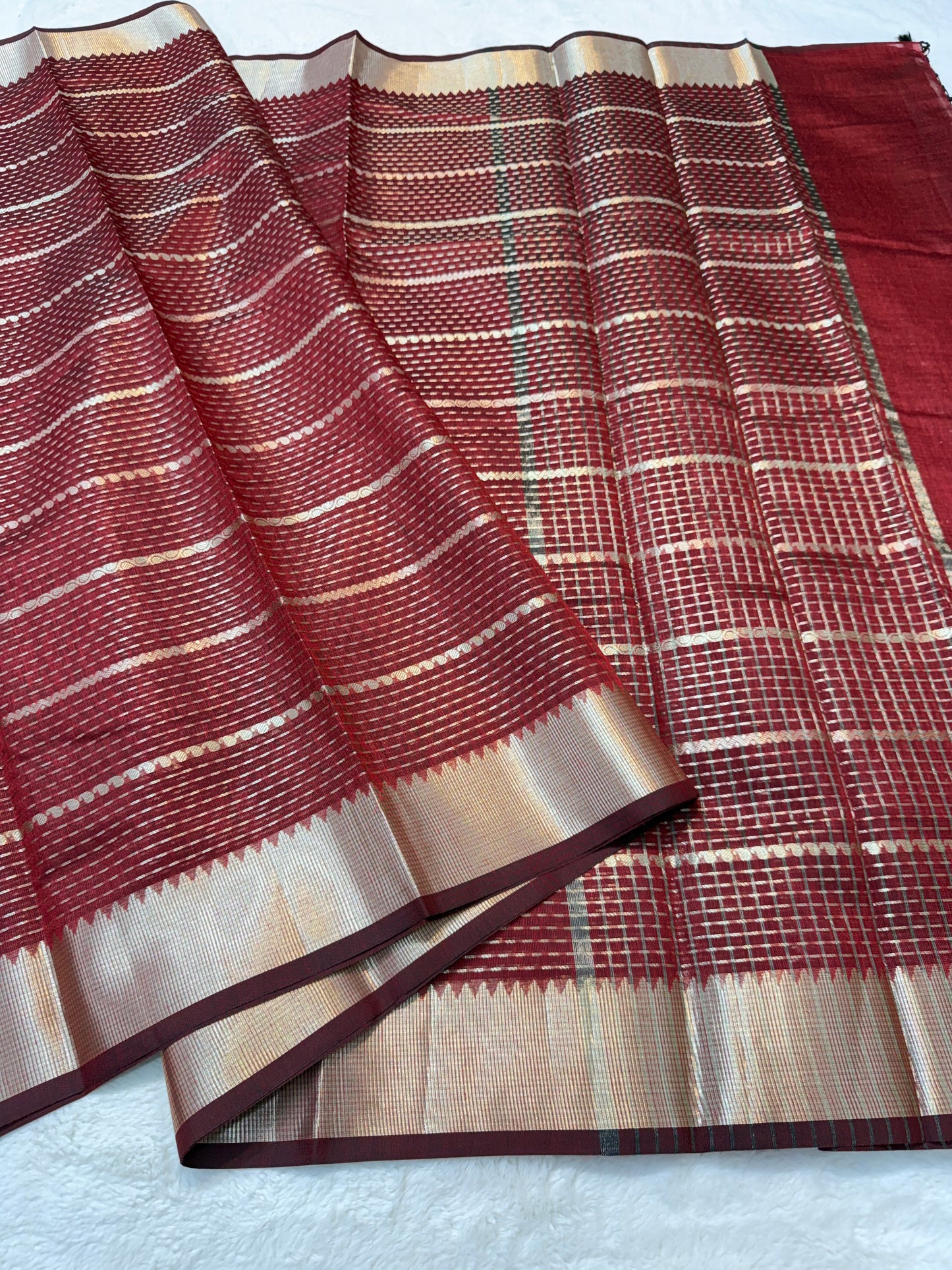 Maroon shade cotton silk premium Banarasi saree
