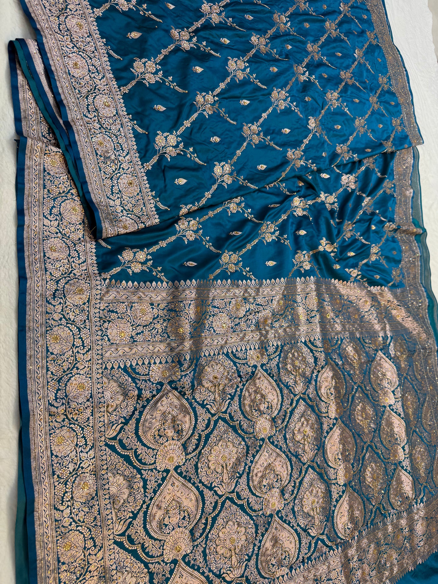 Dark ferozi shade Bridal Mashru ari & stone Silk Banarasi Saree