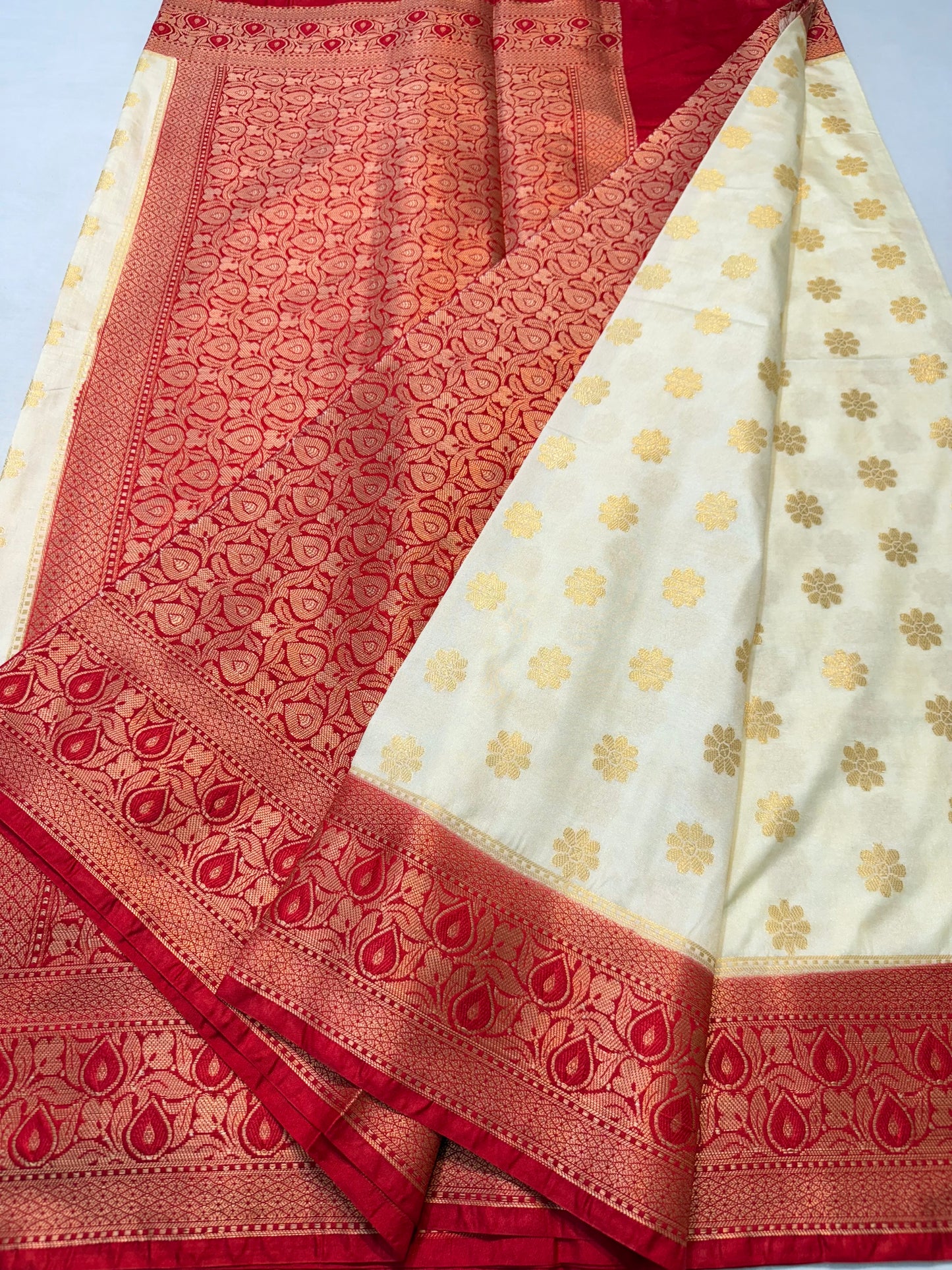 Off white & red shade  Dupion Silk premium Banarasi Saree