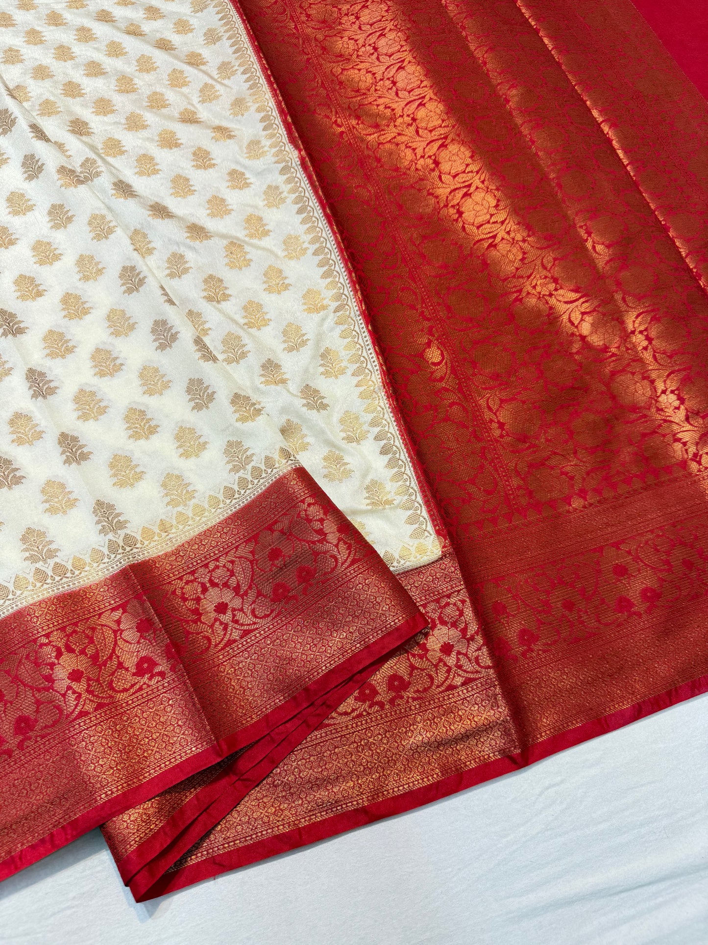 Off white & red shade  Dupion Silk premium Banarasi Saree