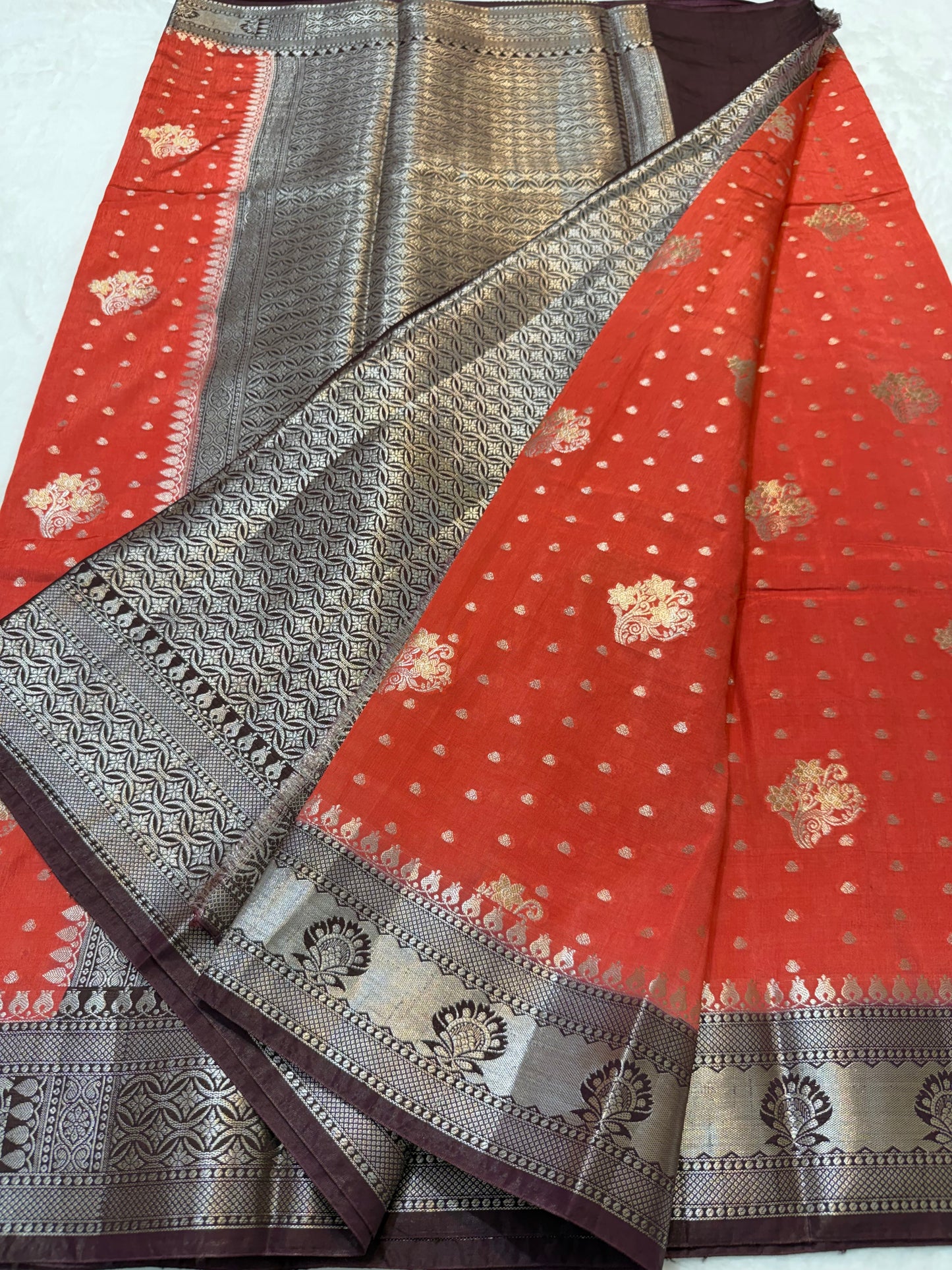 Strawberry & wine shade raw mango Banarasi premium Banarasi saree