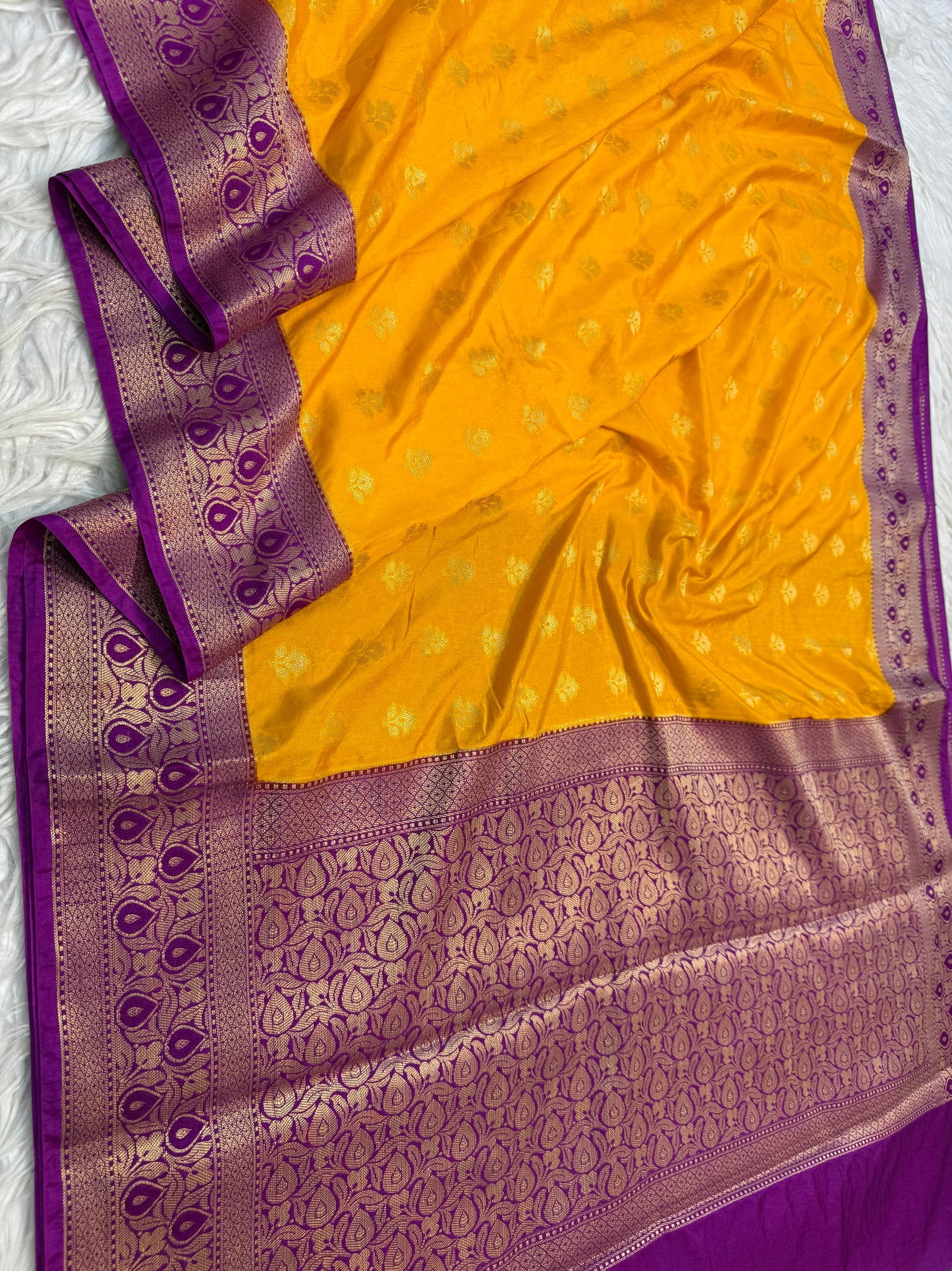 Mango magenta shade Dupion Silk premium Banarasi Saree