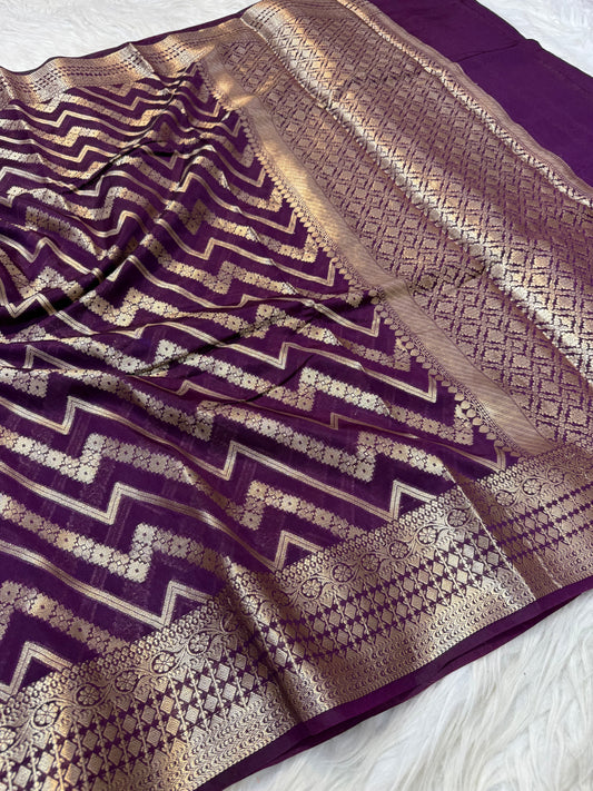 Magenta shade  Raw mango soft silk banarasi saree