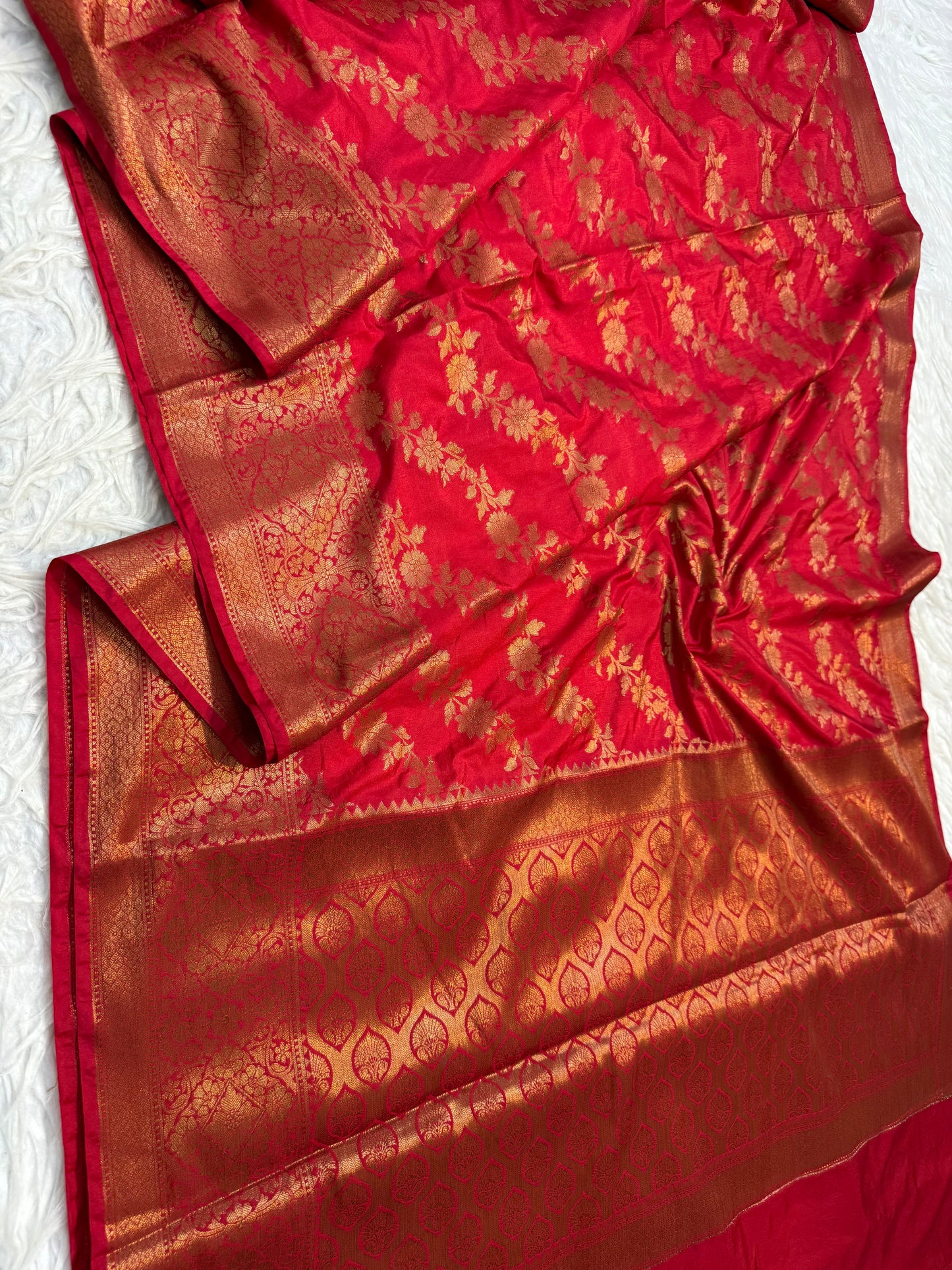 Red shade Dupion Silk Banarasi Saree 