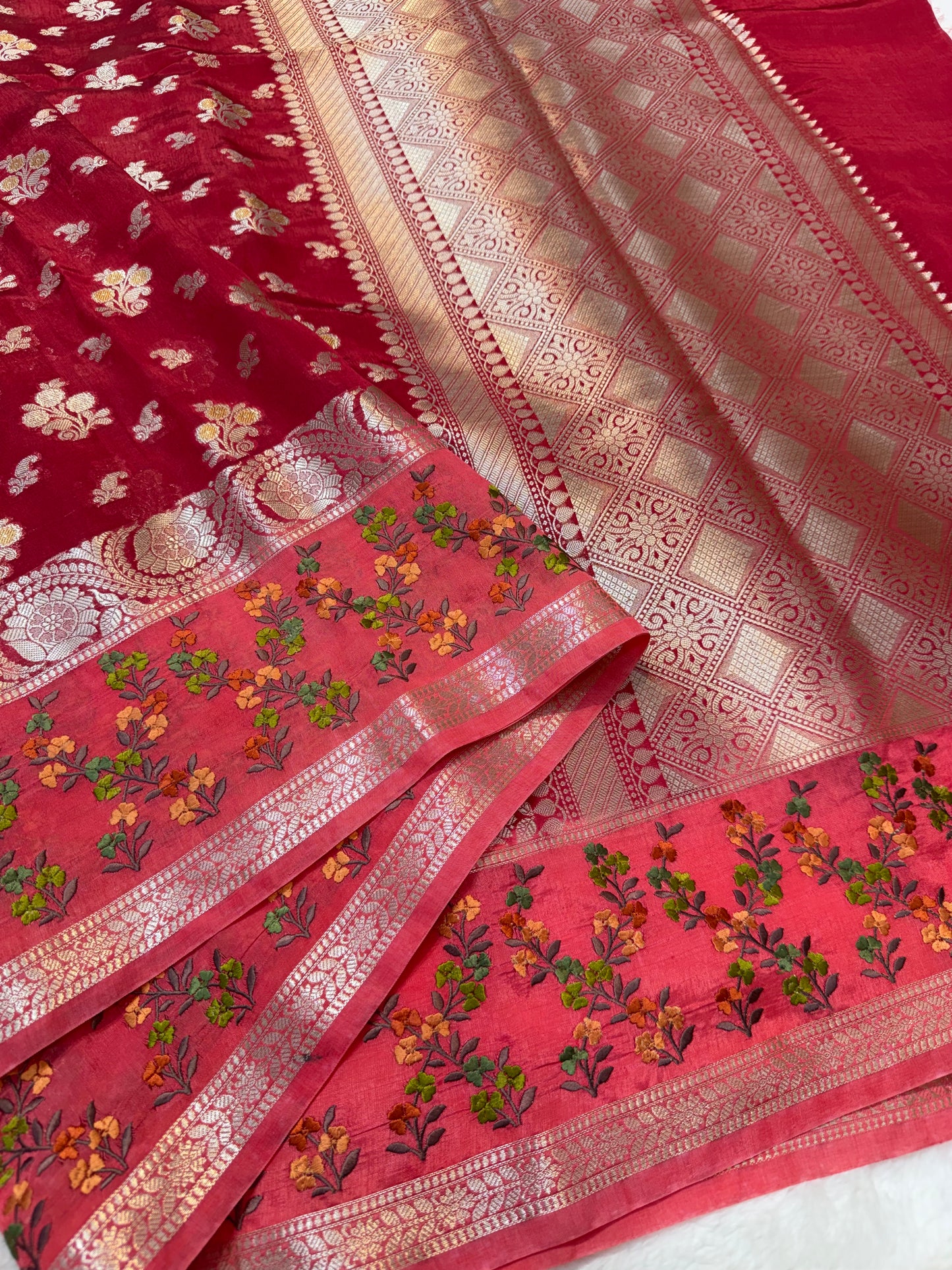 Red & maharani shade raw mango premium embroidery Banarasi saree