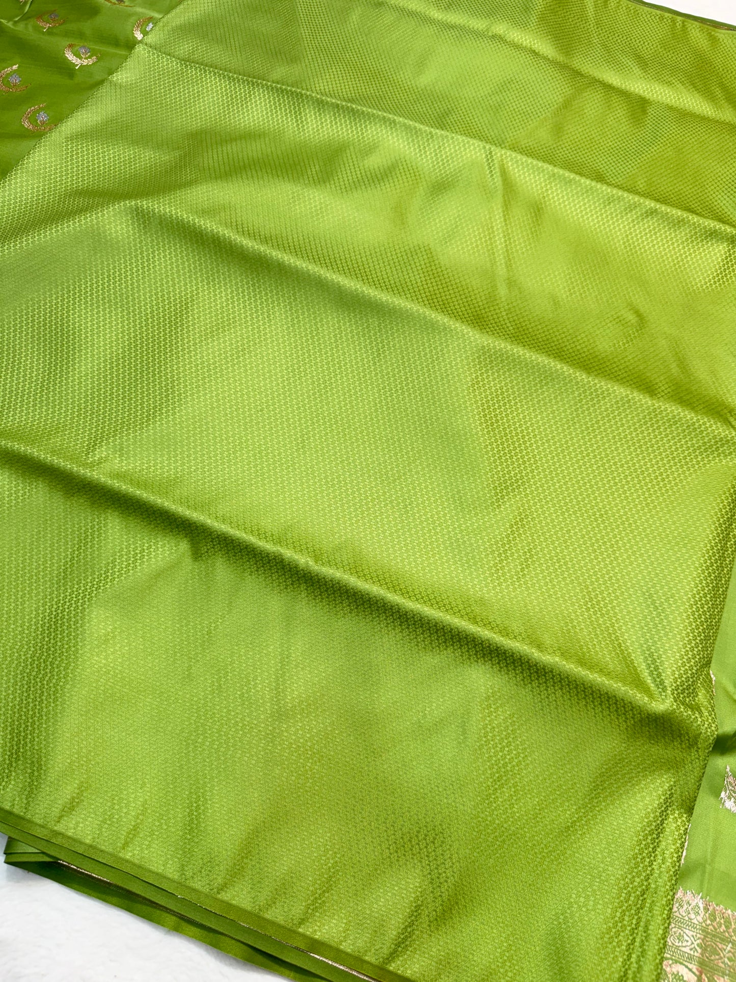 Mehandi shade satan katan premium Banarasi silk Saree