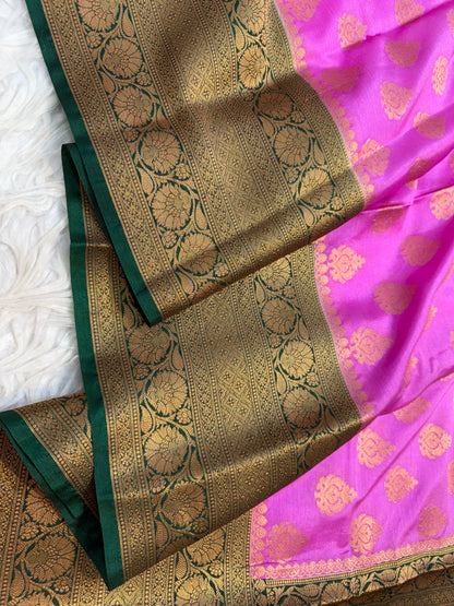 Pink bottle green shade warm silk  Banarasi saree