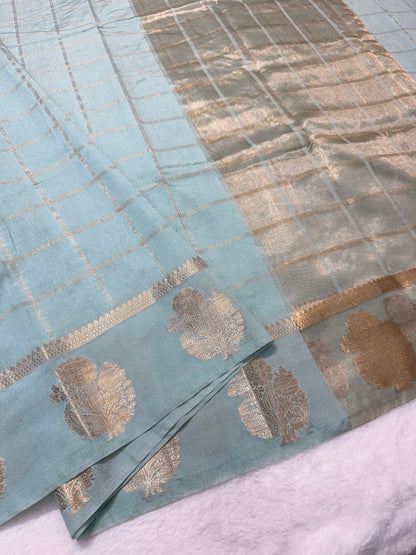 Sea green shade raw mango  premium Banarasi saree