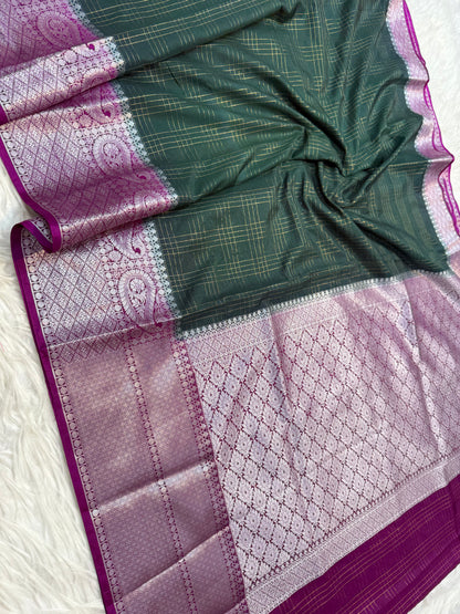 Bottle green & magenta shade  Dupion Silk premium Banarasi Saree