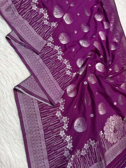 Magenta shade georgatte Banarasi saree