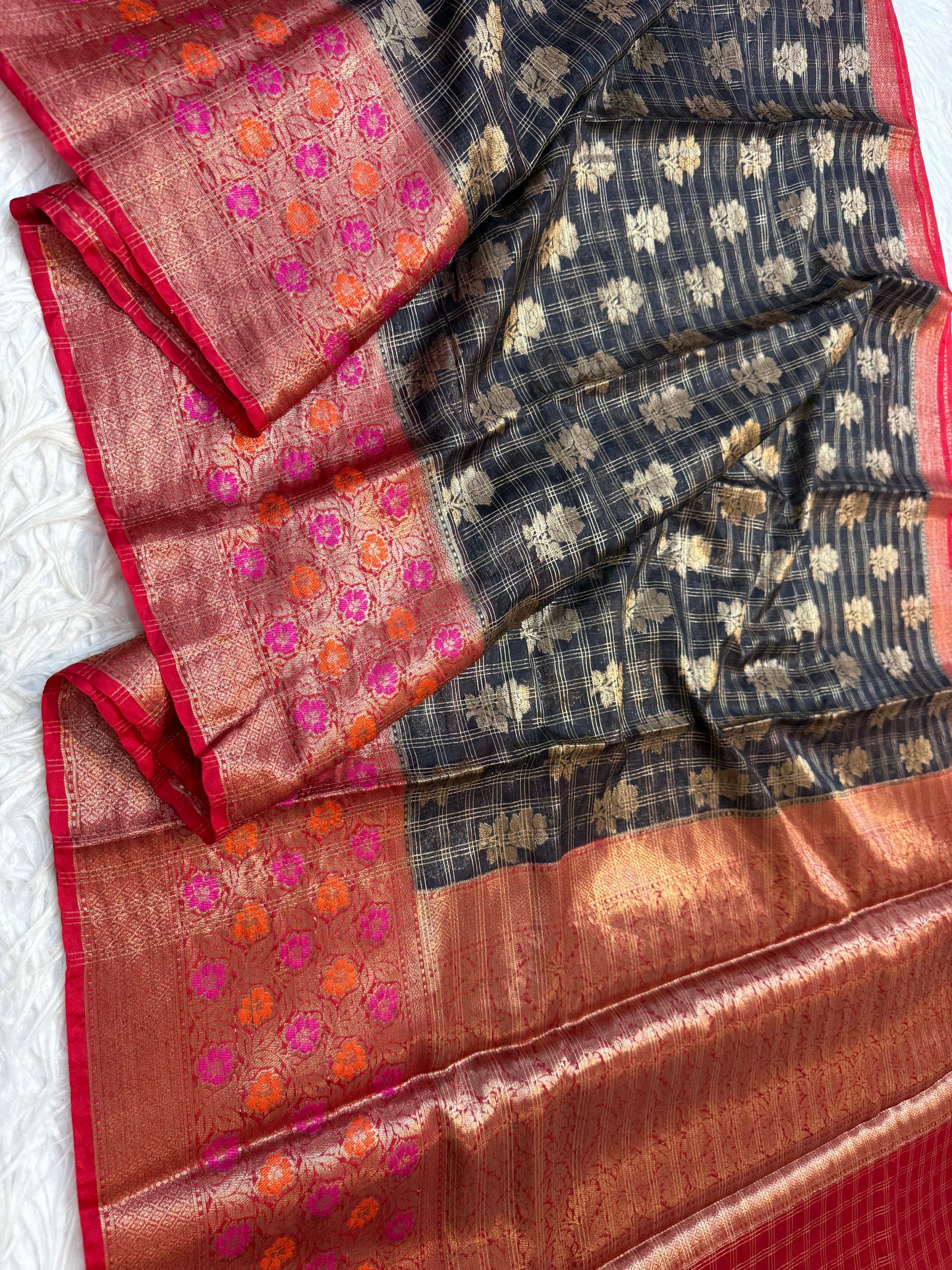 Black red shade warm silk premium Banarasi saree