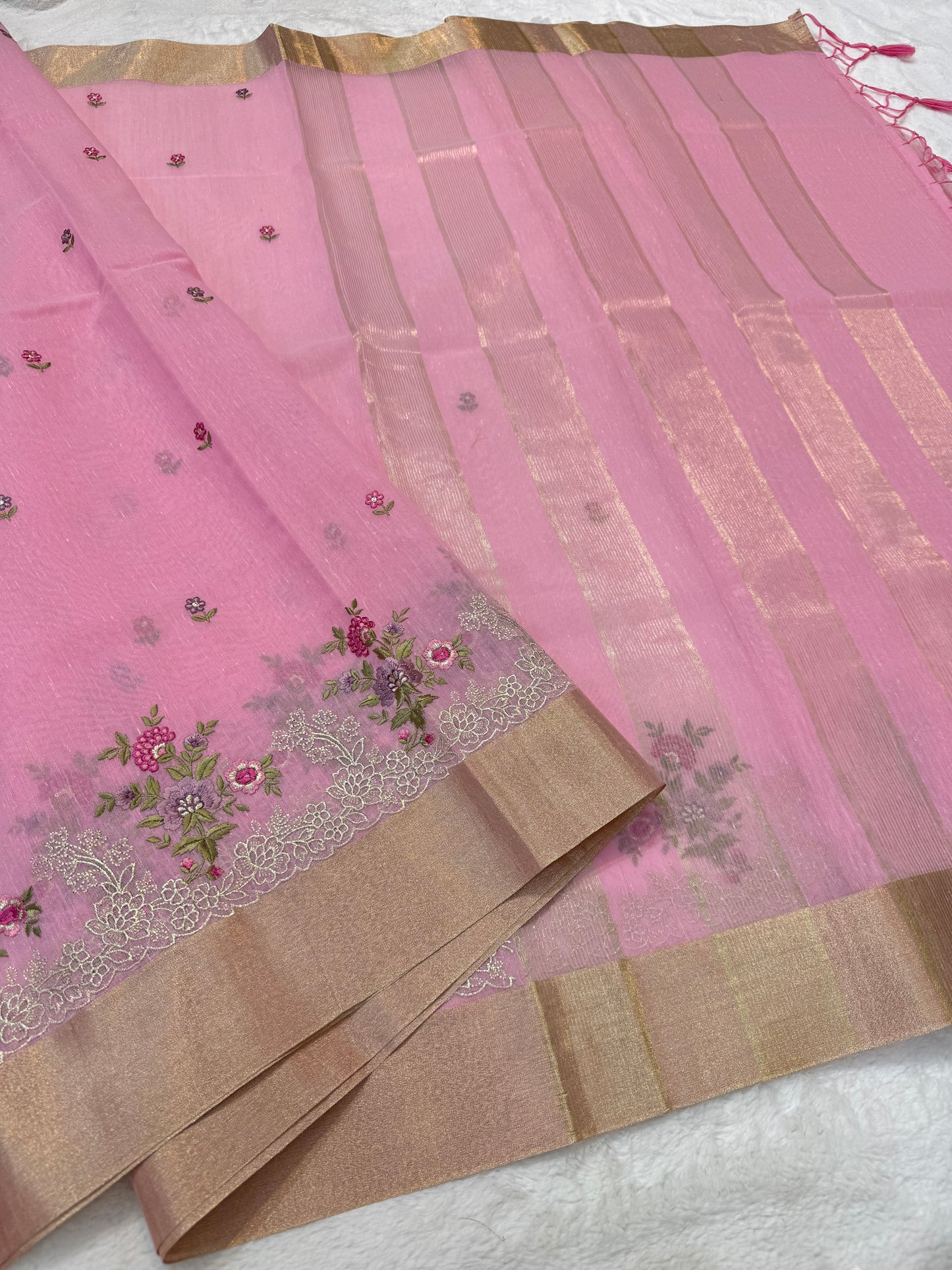 Pink shade linen embroidery Banarasi saree