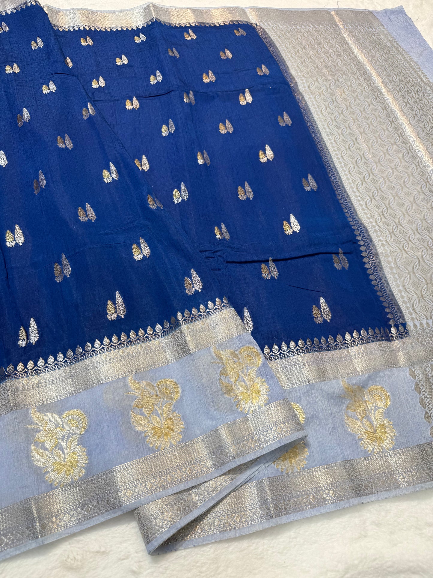 Royal blue & gray shade raw mango Banarasi premium Banarasi saree