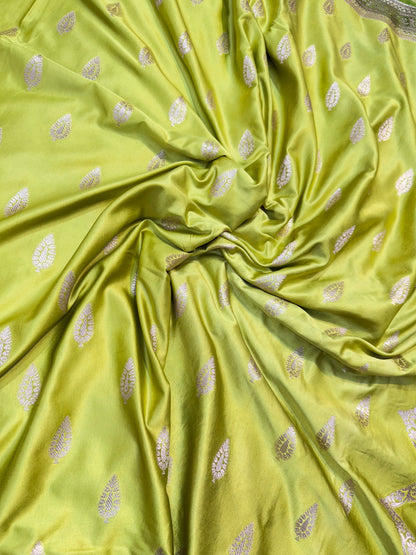 Pista green & mehendi shade premium mashru katan Banarasi saree