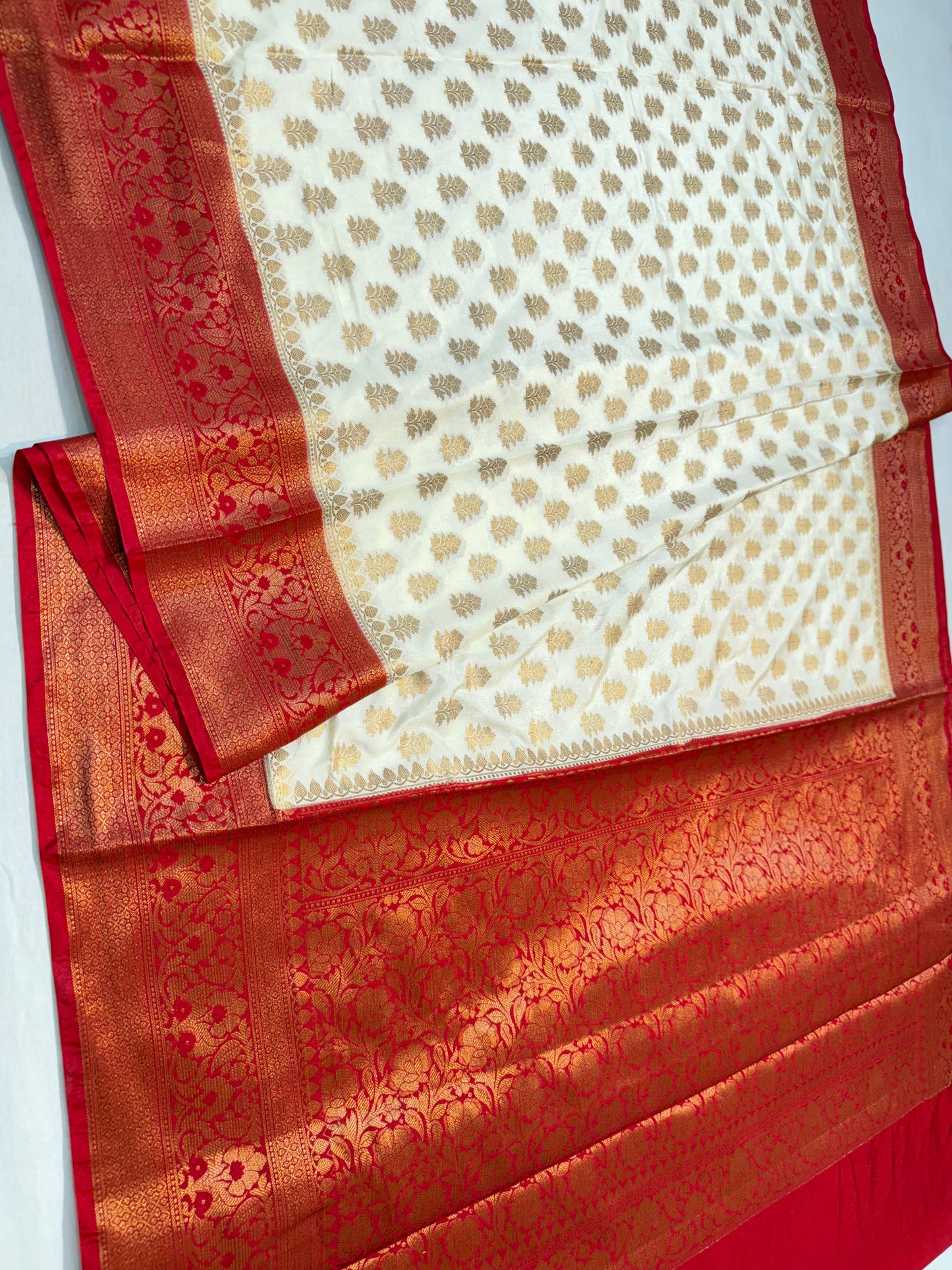 Off white & red shade  Dupion Silk premium Banarasi Saree