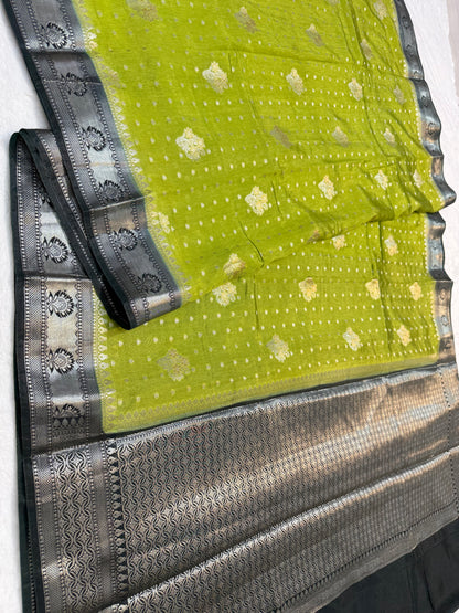 Pista green & bottle green shade raw mango Banarasi premium Banarasi saree