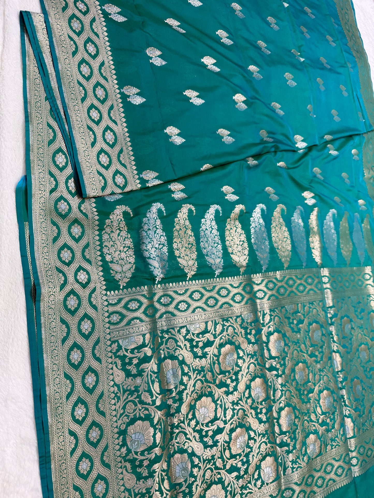 Rama green shade katan Banarasi silk Saree