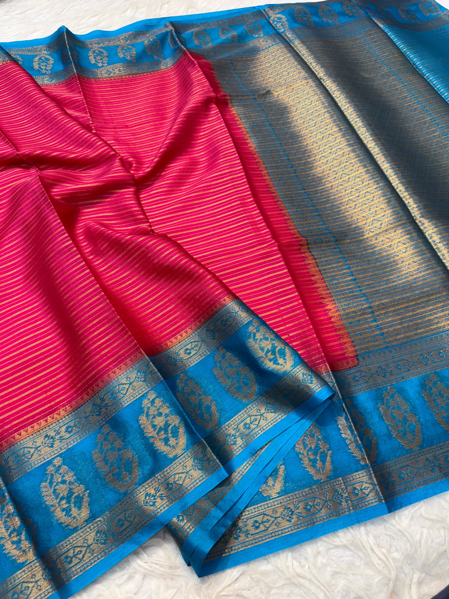 Royal pink firozi warm silk premium Banarasi saree