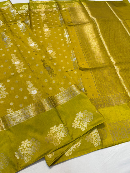 Antique gold shade Raw mango soft silk banarasi saree