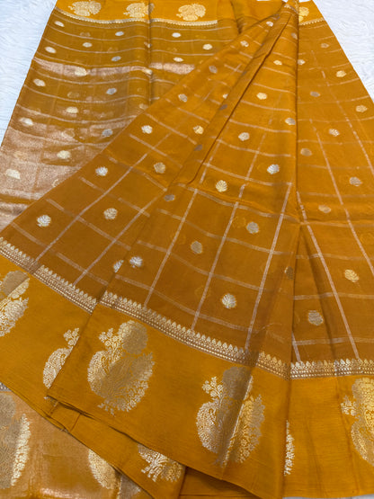 Gold shade  Raw mango soft silk banarasi saree