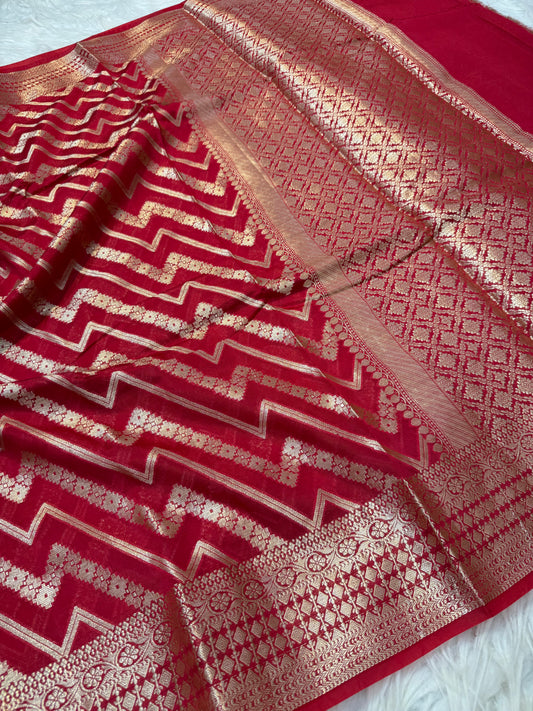 Red shade  Raw mango soft silk banarasi saree