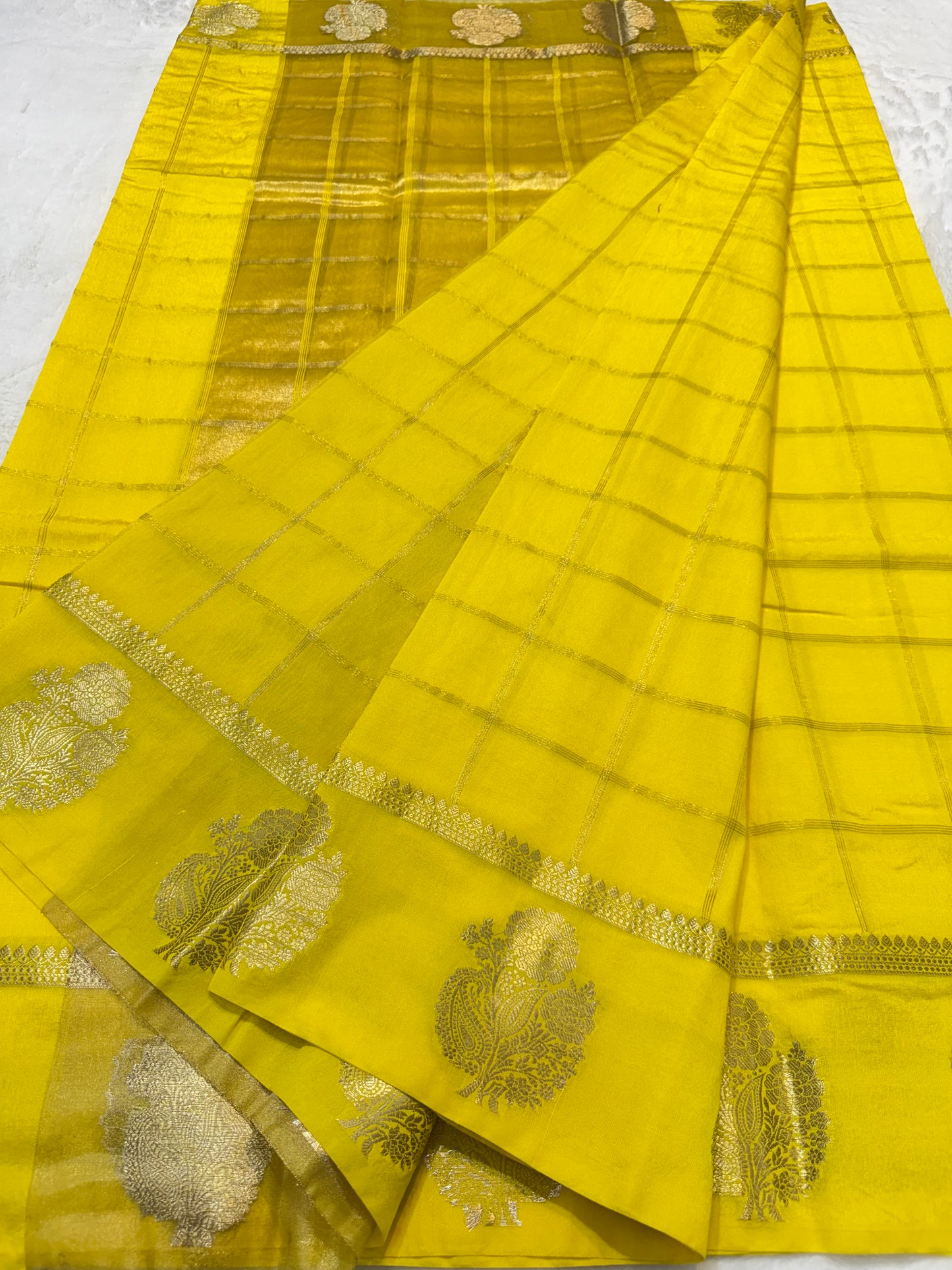 Yellow pink  shade raw mango  premium Banarasi saree