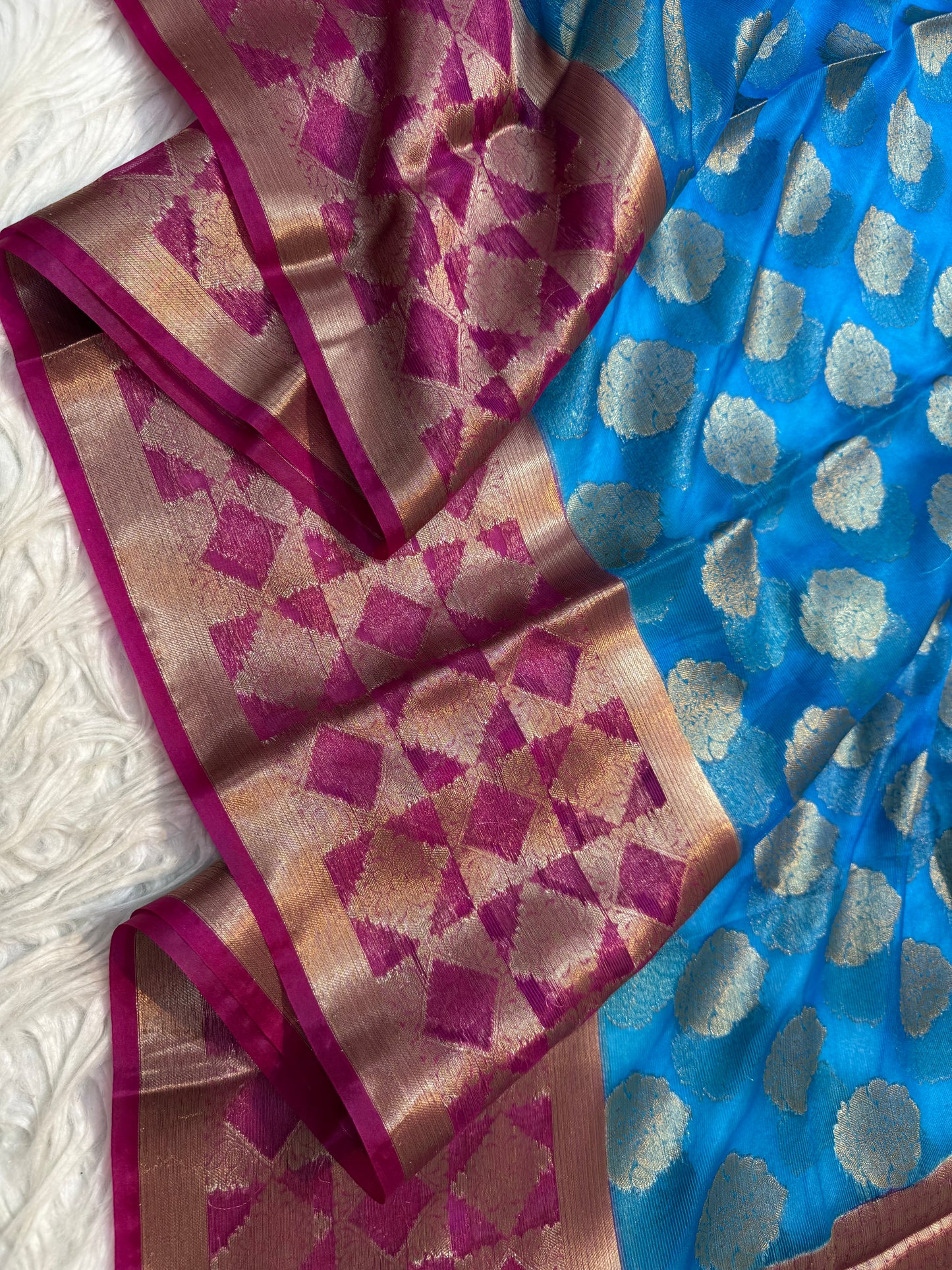 Firozi Royal pink warm silk premium Banarasi saree