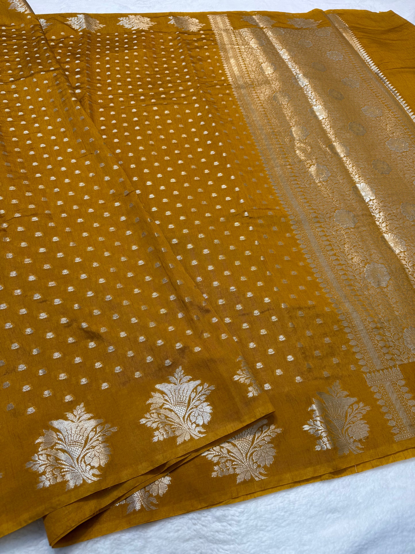 Bronze shade raw mango premium Banarasi saree