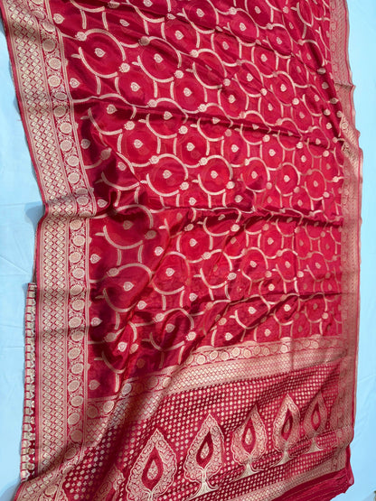 Red shade Chinon Viscose premium saree