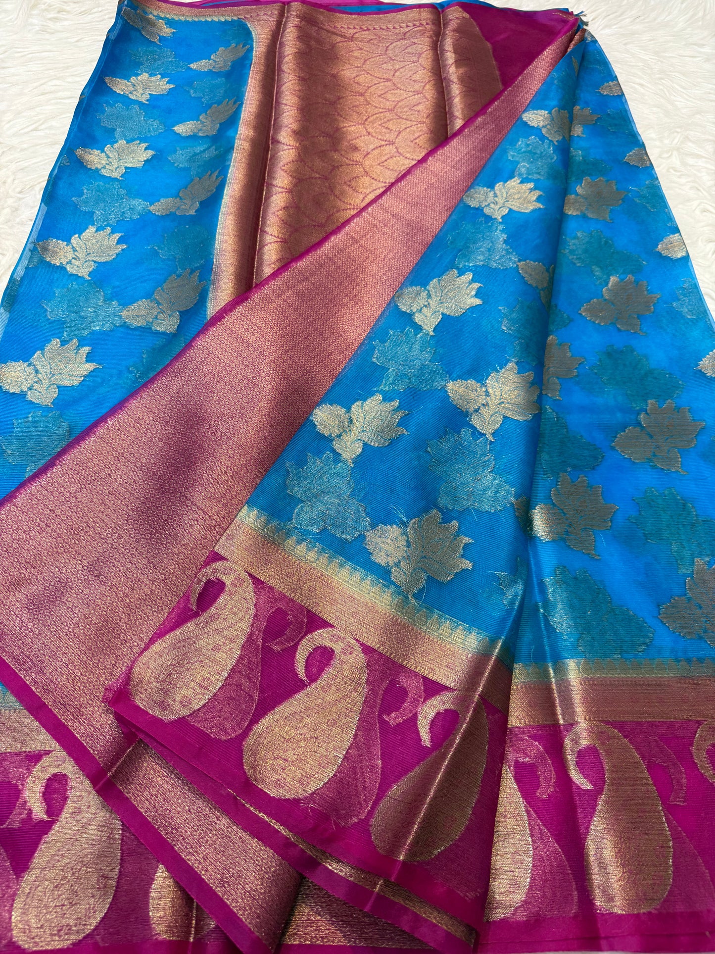 Firozi Royal pink warm silk premium Banarasi saree