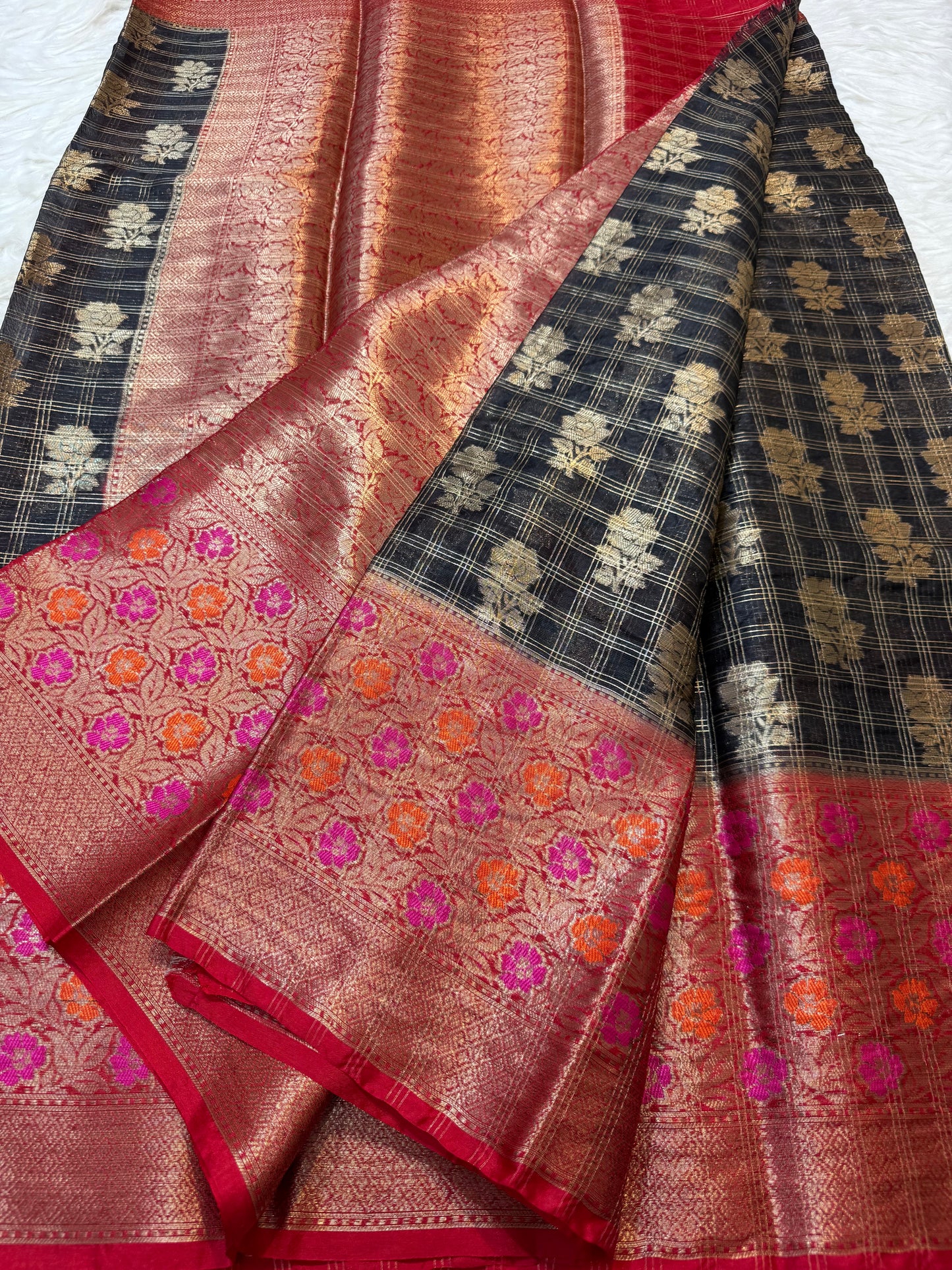 Black red shade warm silk premium Banarasi saree