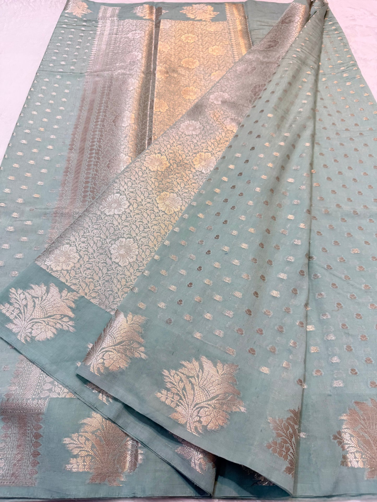 Sea green shade raw mango premium Banarasi saree