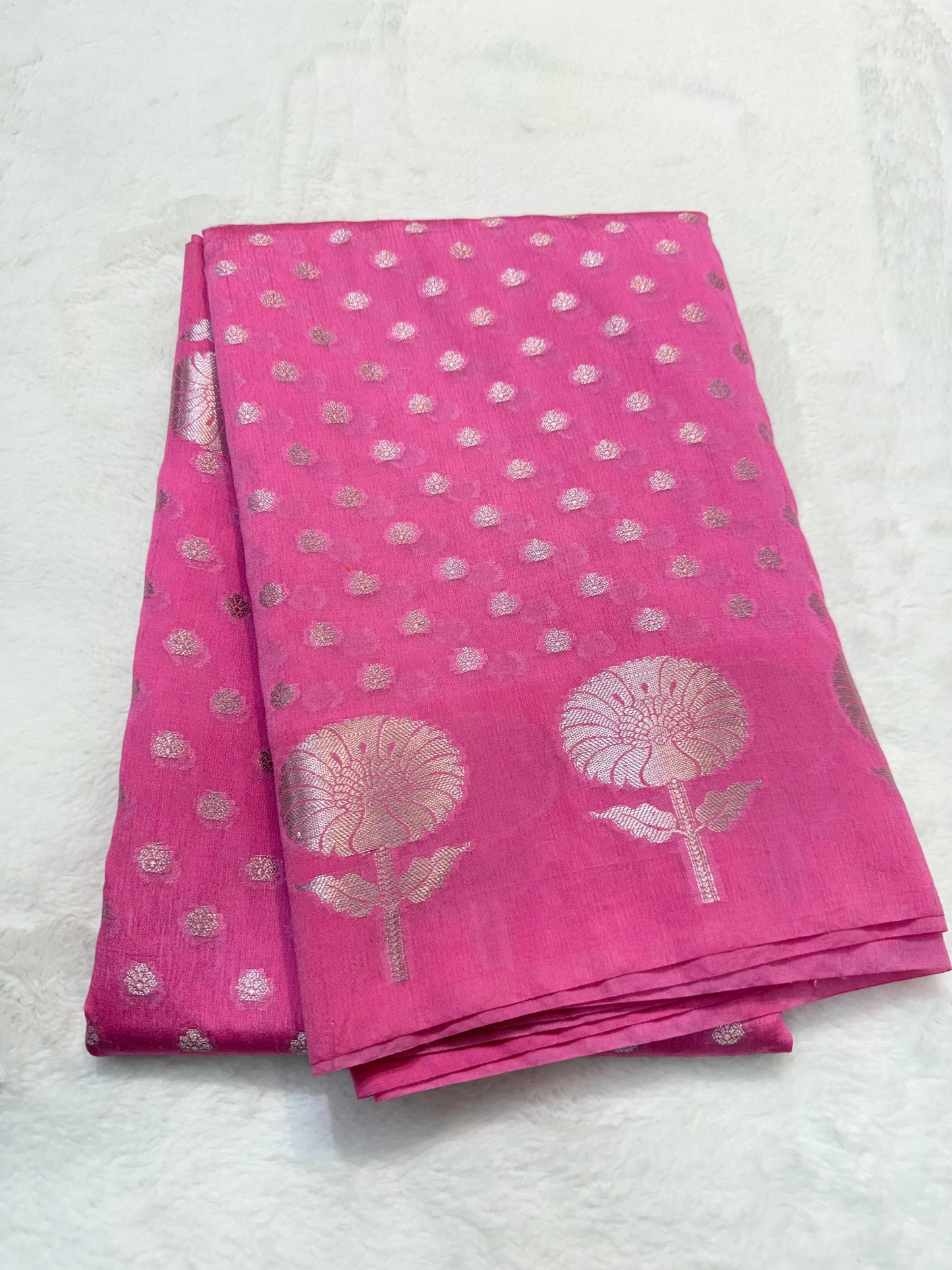 Royal pink shade raw mango  premium Banarasi saree