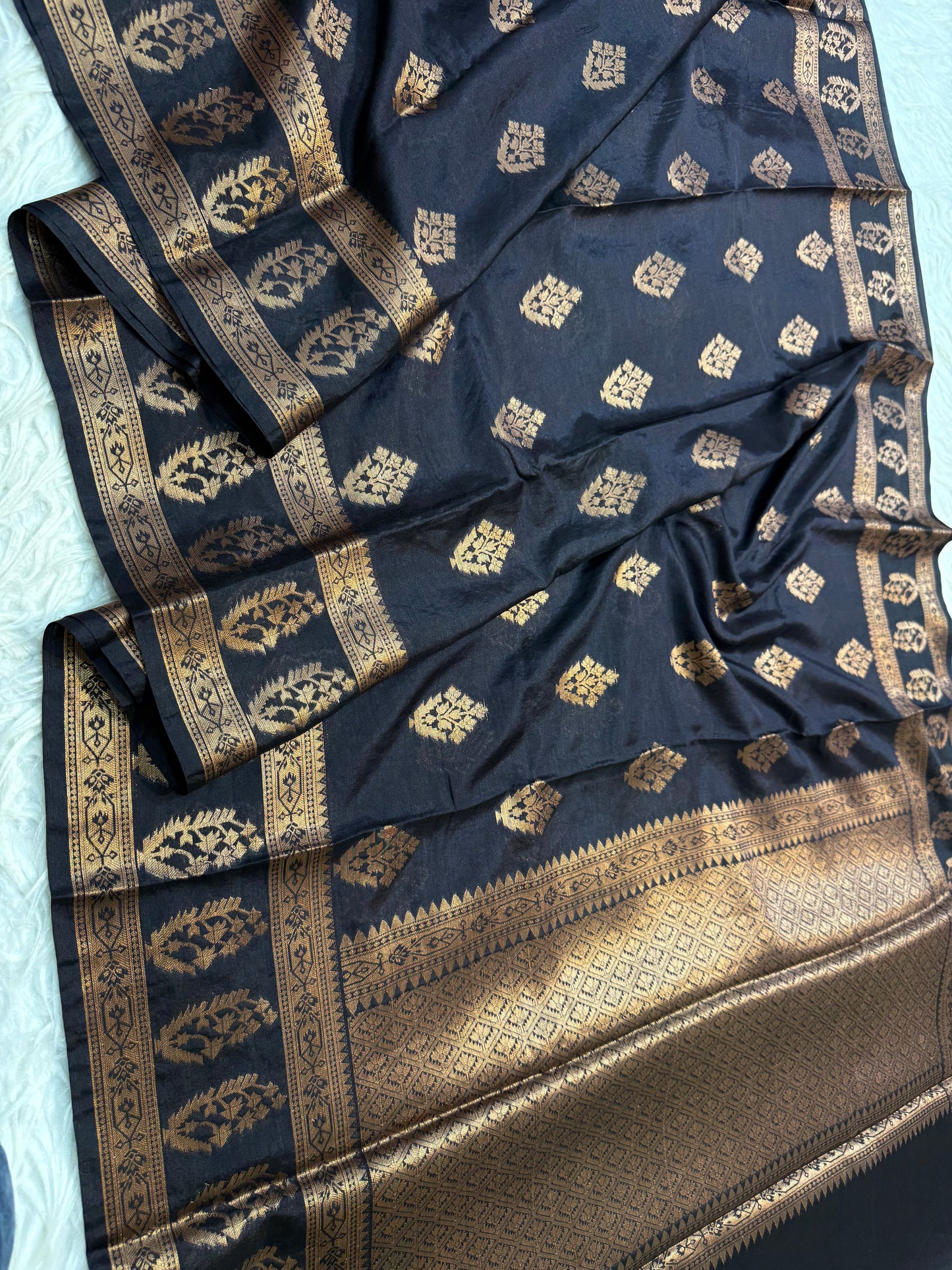 Black shade warm silk Banarasi saree