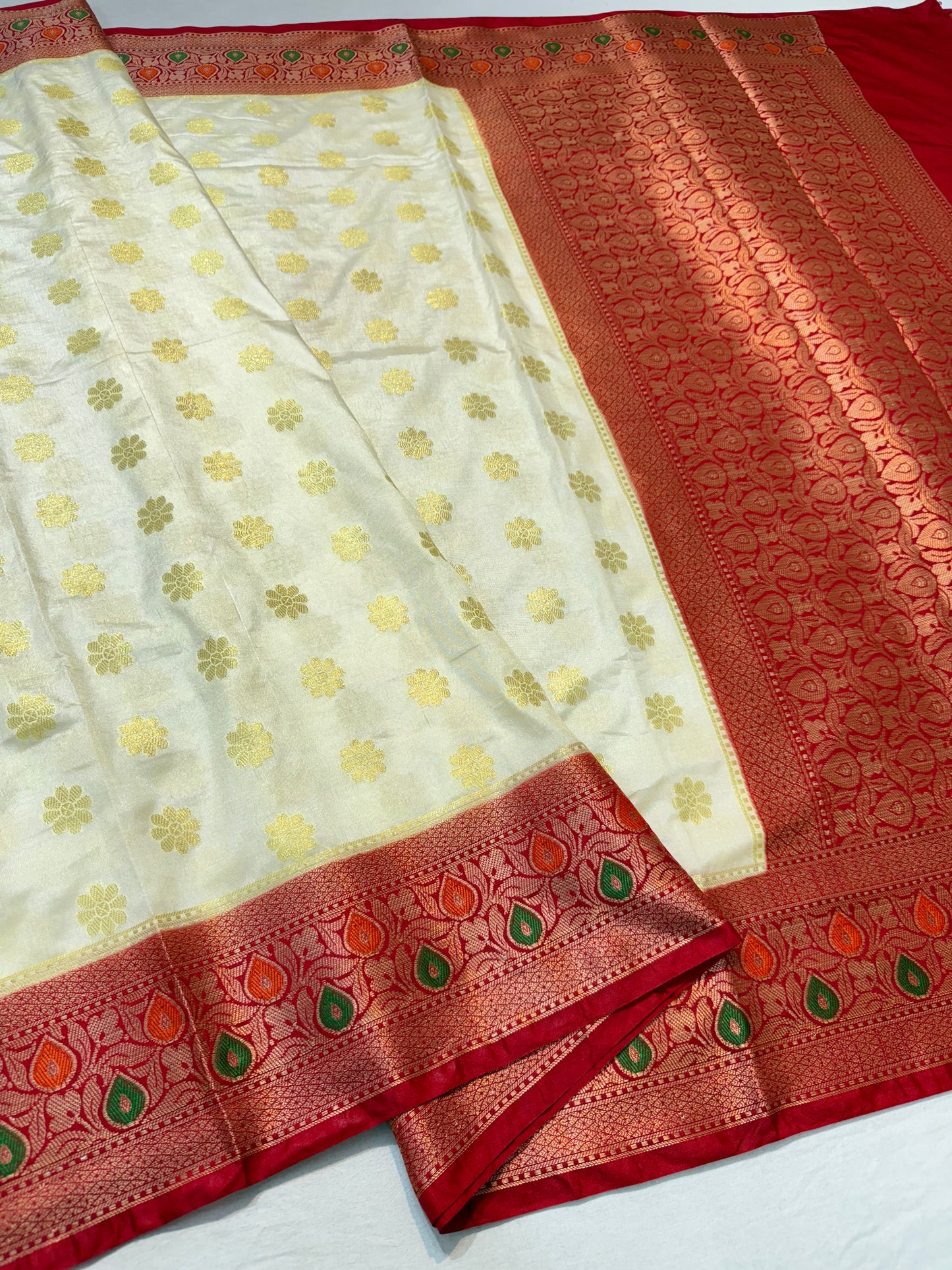 Off white & red shade  Dupion Silk premium Banarasi Saree