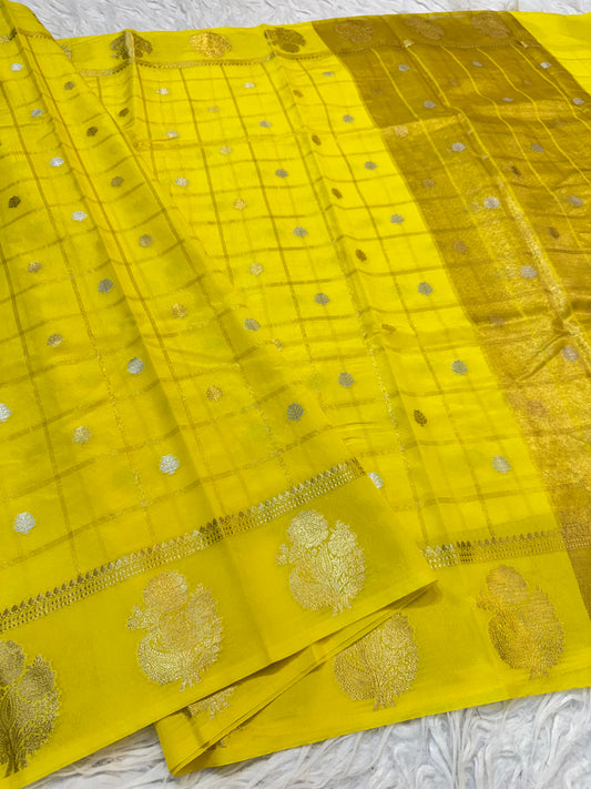 Yellow shade  Raw mango soft silk banarasi saree