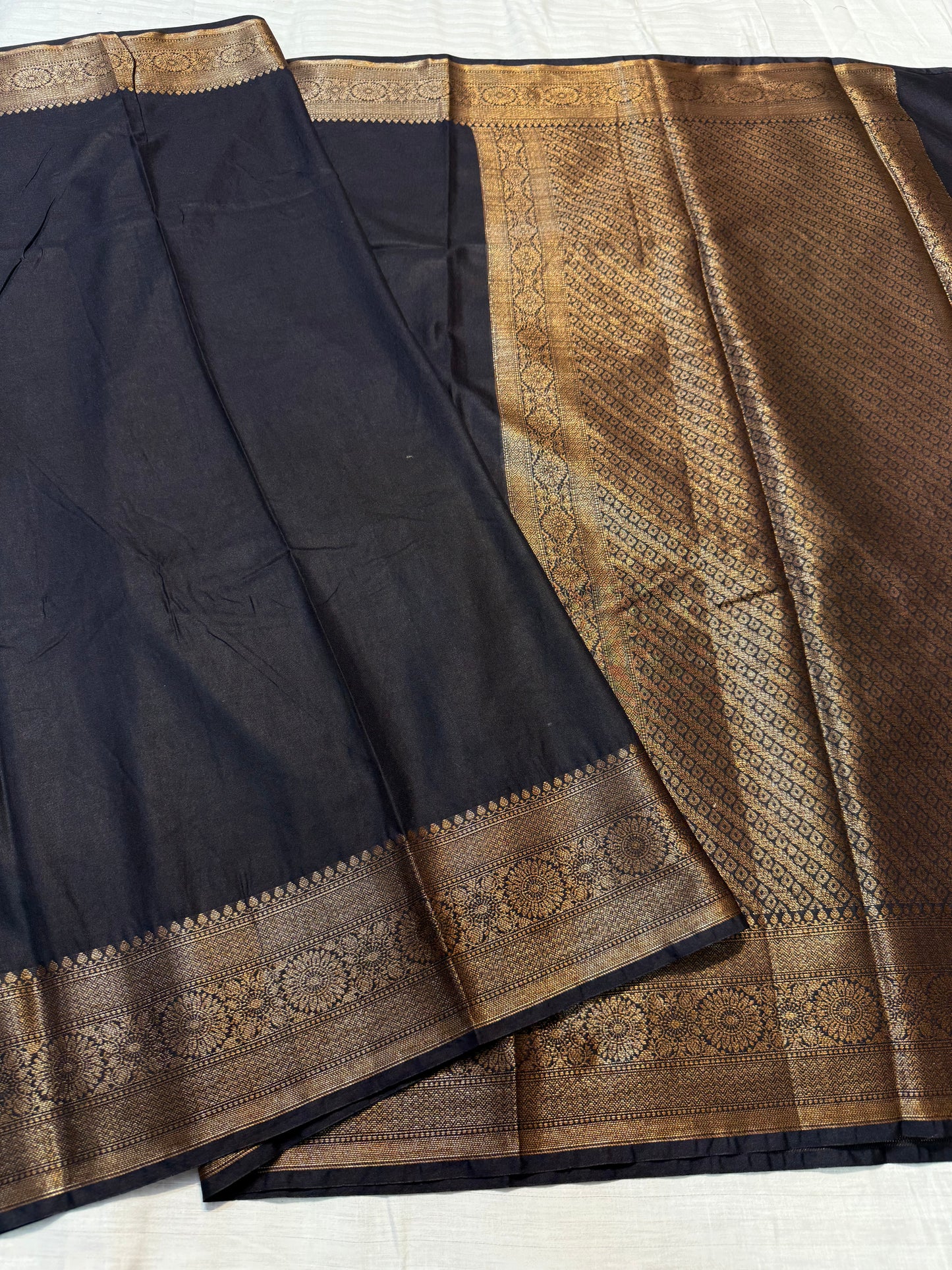 Black shade Dupion silk premium Banarasi saree